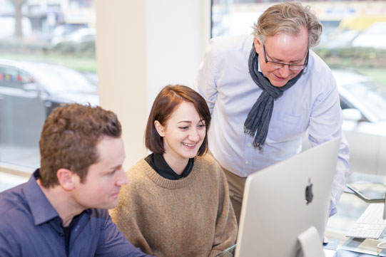 Profi werden in Typografie und Layouttechnik mit Adobe InDesign