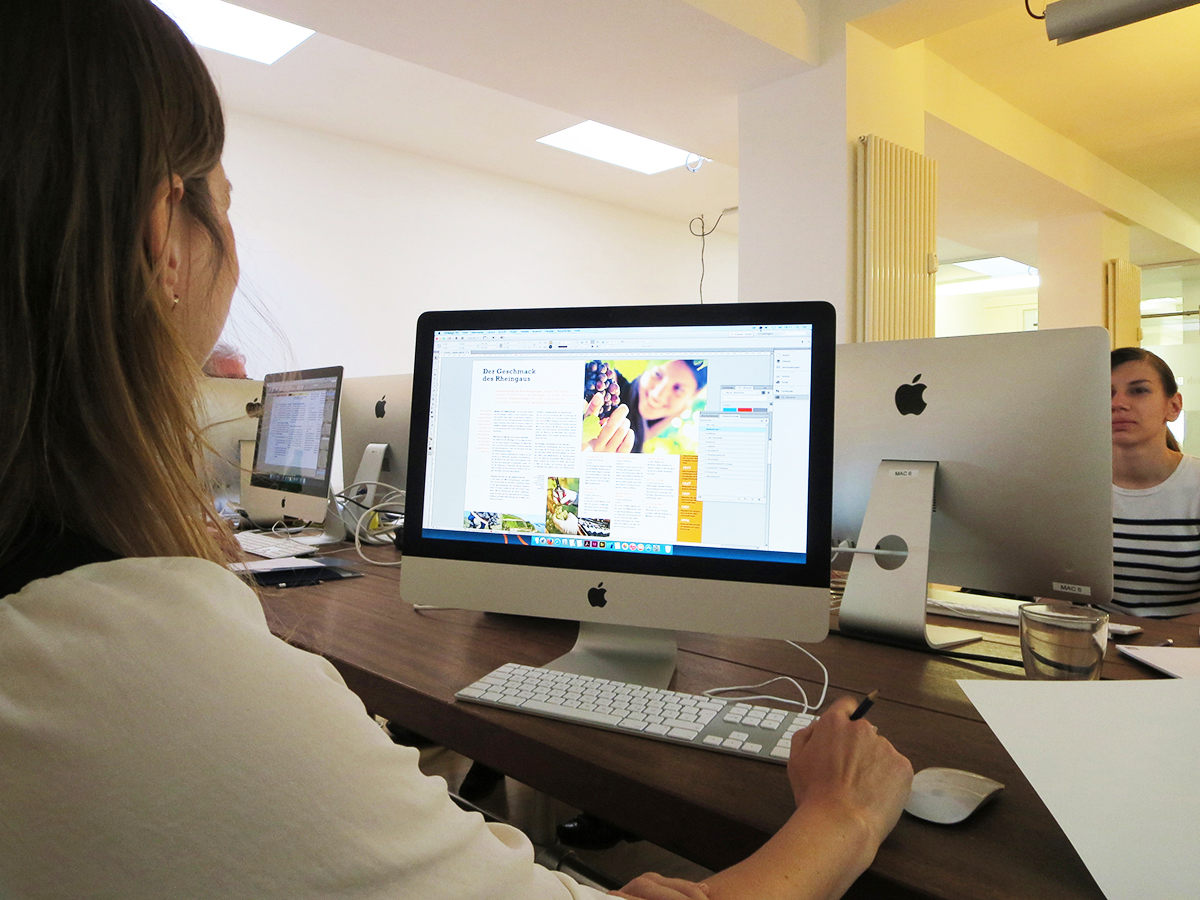 Teilnehmer bei der Ausbildung zum Thema Detailtypografie im April 2016 in Düsseldorf.